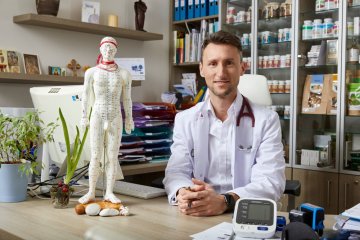 Celostní přístup ke zdraví - rozhovor s MUDr. Rodionem Schwarzem, zakladatelem Schwarz Clinic | projekt Infuze Pomáhá