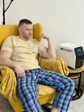 Vodíkový rituál s Martinem Minarovičem, reprezentačním trenérem České asociace armwrestlingu (ČAWA)...